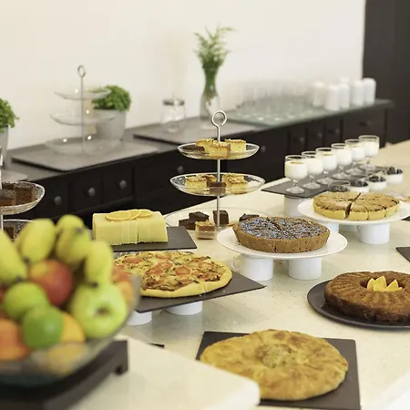 Avaton Hotel, Philian & Hotel