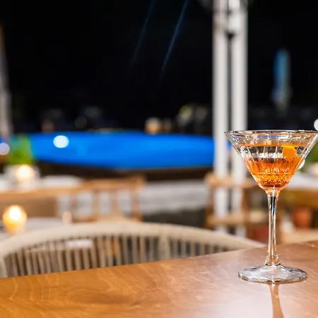 Avaton Hotel, Philian & 4* Skiathos-Stadt