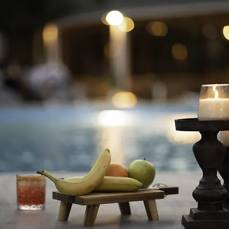 Avaton Hotel, Philian & مدينة سكياثوس