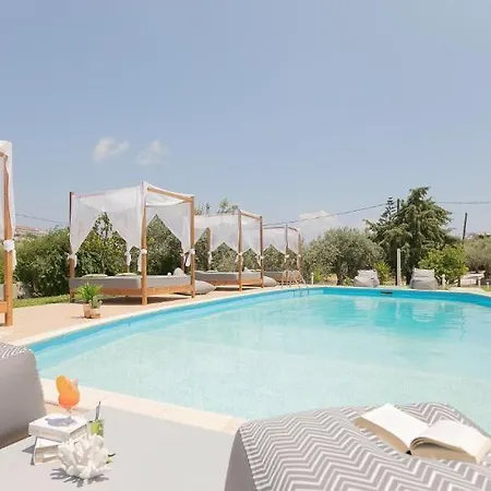 فندق Avaton Hotel, Philian &