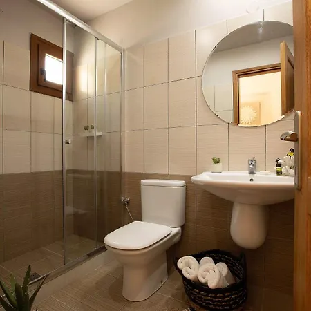 Avaton Hotel, Philian & فندق 4*