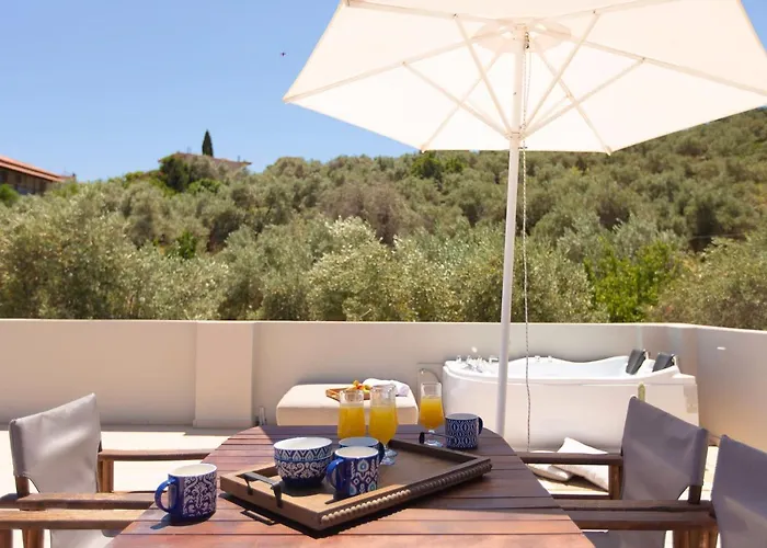 Avaton Hotel, Philian & 4* Skiatos