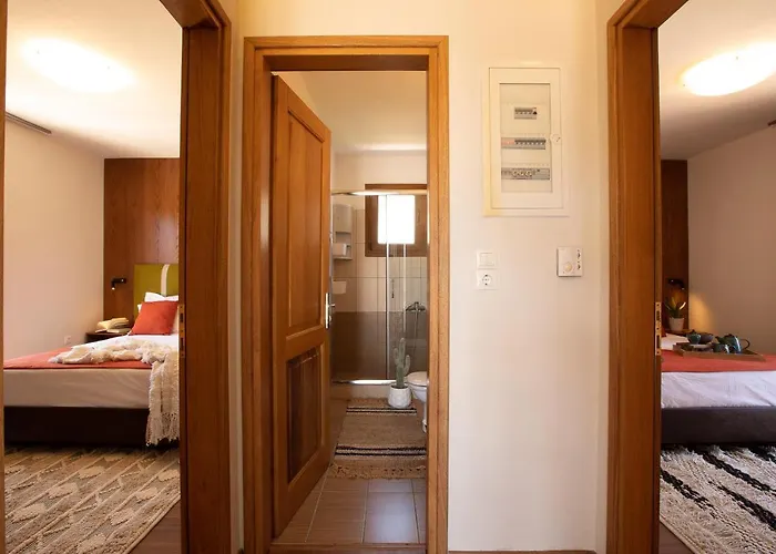 Hotel Avaton Hotel, Philian &