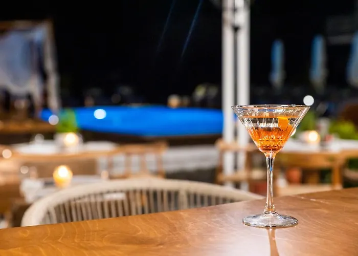 Avaton Hotel, Philian & 4* Skiathos Town