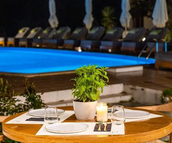 Hotel Avaton Hotel, Philian &