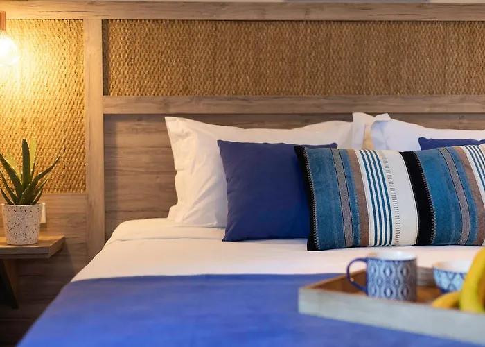 Avaton Hotel, Philian & Hotel