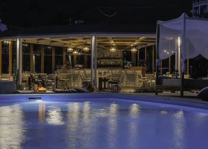 Avaton Hotel, Philian & Hotel Skiathos Town