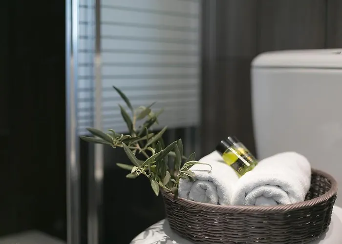 Avaton Hotel, Philian & Skiathos Town