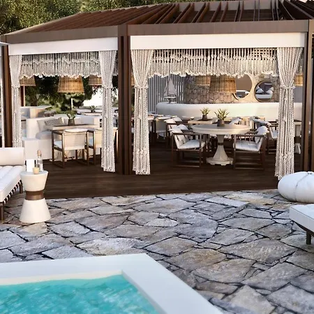 Avaton Hotel, Philian & Szálloda 4*