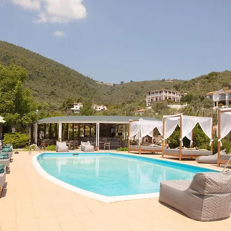 Ξενοδοχείο Avaton Hotel, Philian &