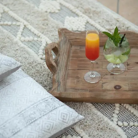 Szálloda Avaton Hotel, Philian &