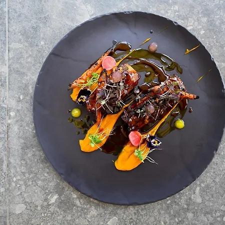 Szálloda Avaton Hotel, Philian &