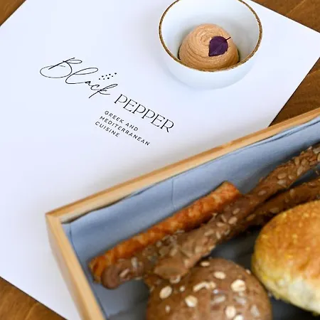 Avaton Hotel, Philian & 4*